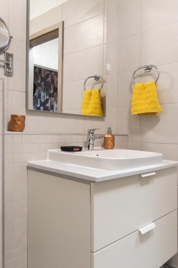 Grand Suites Corvin Budapeste Exterior foto