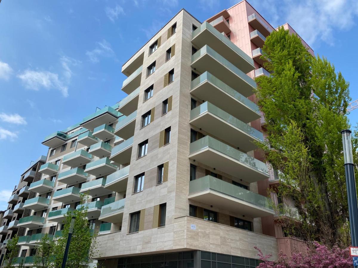 Grand Suites Corvin Budapeste Exterior foto